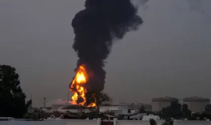 मध्यपूर्वमा युद्धको राँको : दुबईमा इन्धन ट्यांकीमा आगलागी, तेलको मूल्य प्रति ब्यारेल १०० डलर नाघ्यो