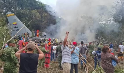 कोलम्बियामा सैन्य विमान दुर्घटना : ६६ जनाको मृत्यु , उद्धार कार्य जारी