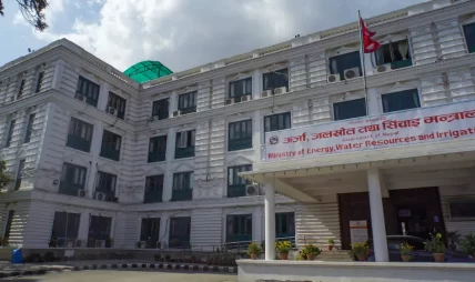 ऊर्जा मन्त्रालयमा आजदेखि प्लास्टिकजन्य सामग्री प्रयोगमा पूर्ण प्रतिबन्ध