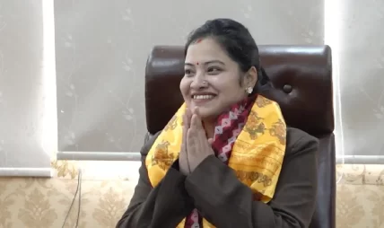 सामान्य प्रशासन र भूमिमन्त्री रावलद्वारा पदभार ग्रहण