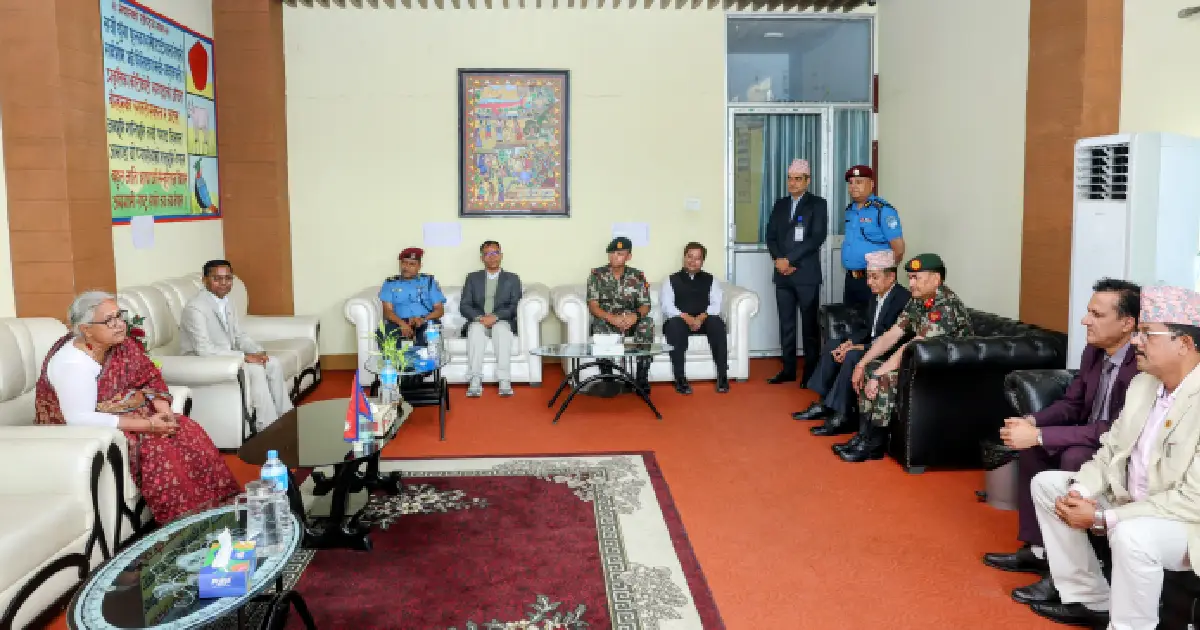 प्रधानमन्त्री सुशीला कार्कीद्वारा सुरक्षा निकाय र कर्मचारीको प्रशंसा : ‘चुनौतीपूर्ण घडीमा उत्कृष्ट कार्य’