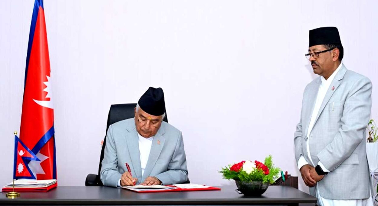 राष्ट्रपतिद्वारा थप तीन वटा अध्यादेश जारी