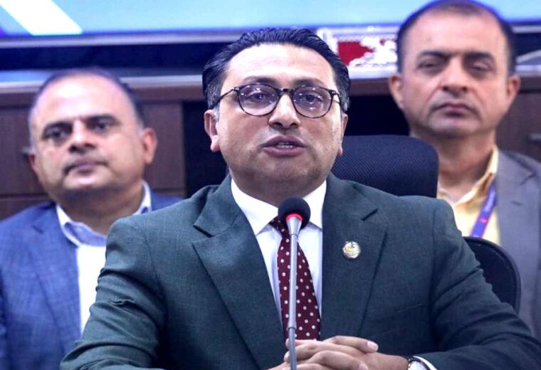 बजेट सानो हो, महत्त्वाकांक्षी होइन : अर्थमन्त्री डा. स्वर्णिम वाग्ले
