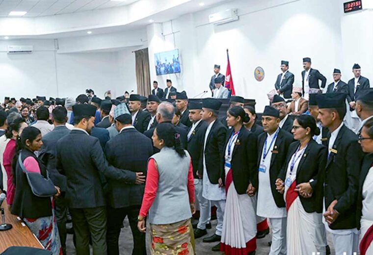 विपक्षीको नाराबाजीका कारण संसद् बैठक २५ गतेसम्मका लागि स्थगित