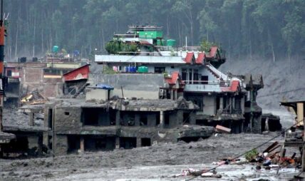 रसुवा बाढी : १ हजार ३५५ शव फेला, ४ हजार ९९३ हजार सम्पर्कविहीन